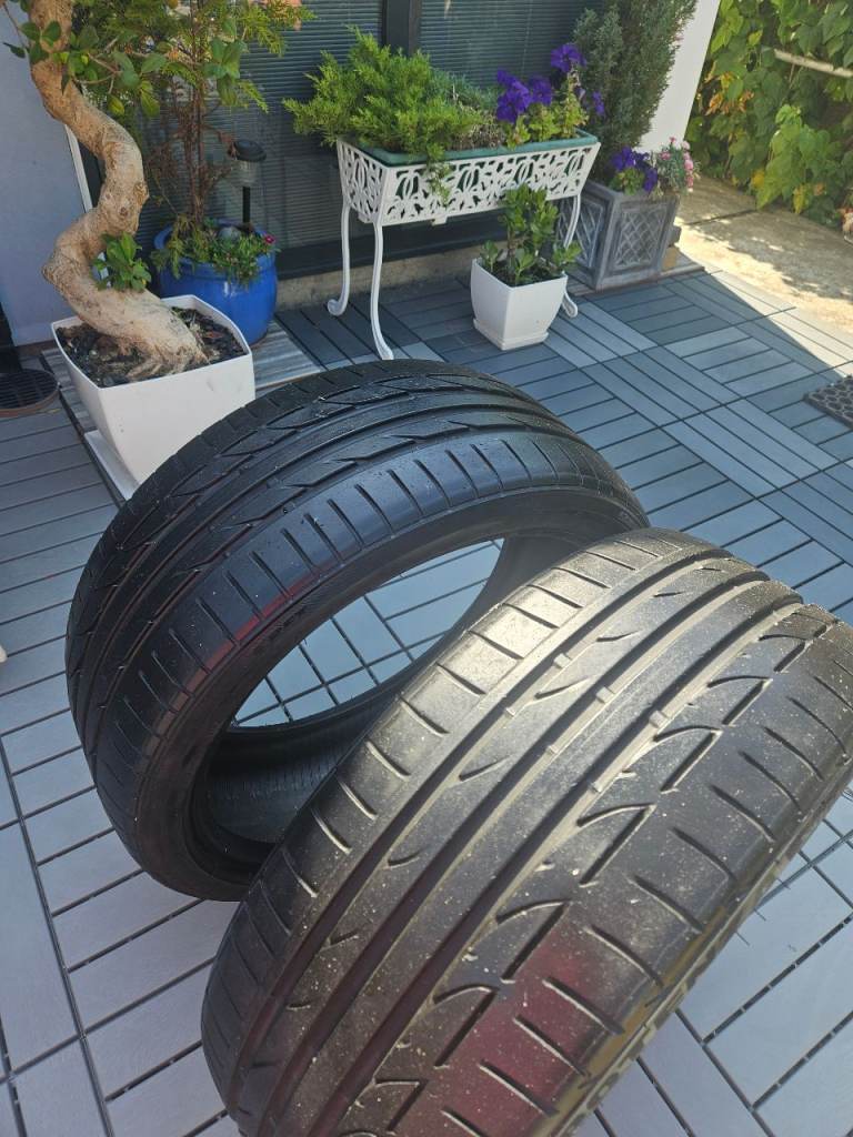 2 x Bridgestone Potenza S001 Run Flat Tyres R19