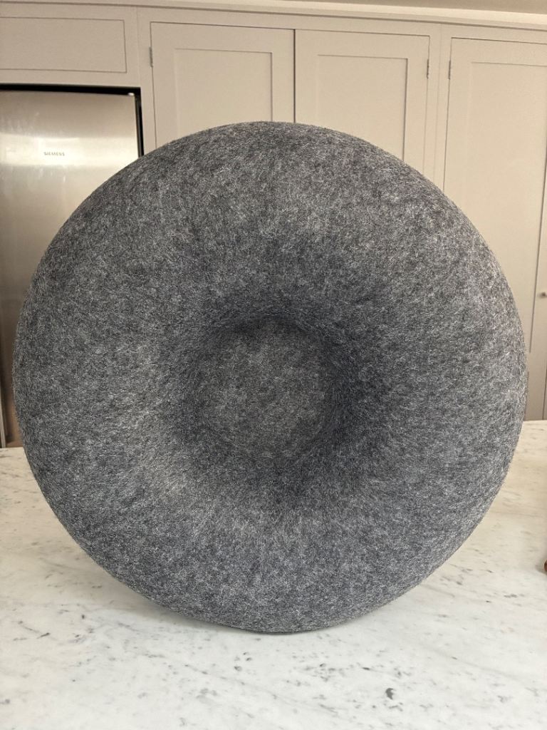 Cat Doughnut Shape Bed : Play Tunnel 