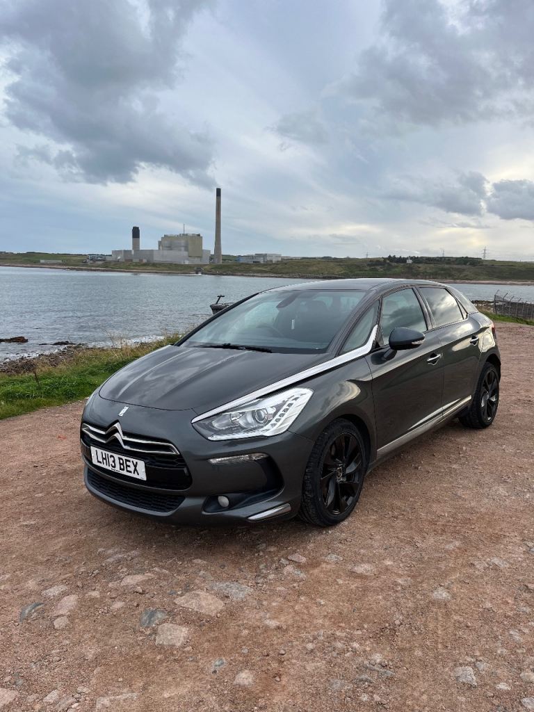 Citroen, DS5, Hatchback, 2015, Manual, 1997 (cc), 5 doors