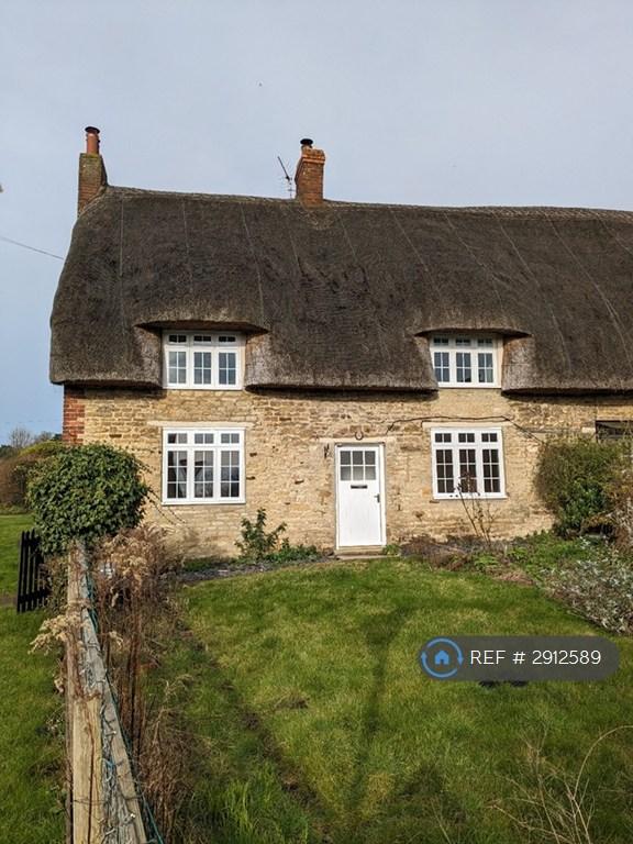 3 bedroom house in Northamptonshire, Weekley, NN16 (3 bed) (#2912589)