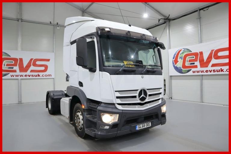 2018 (68 PLATE) Mercedes Benz Actros 1840 4x2 Euro 6 Tractor Units