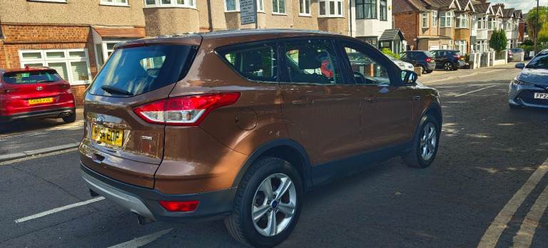 Ford Kuga 2015 1.5petrol 1 year mot perfect drive