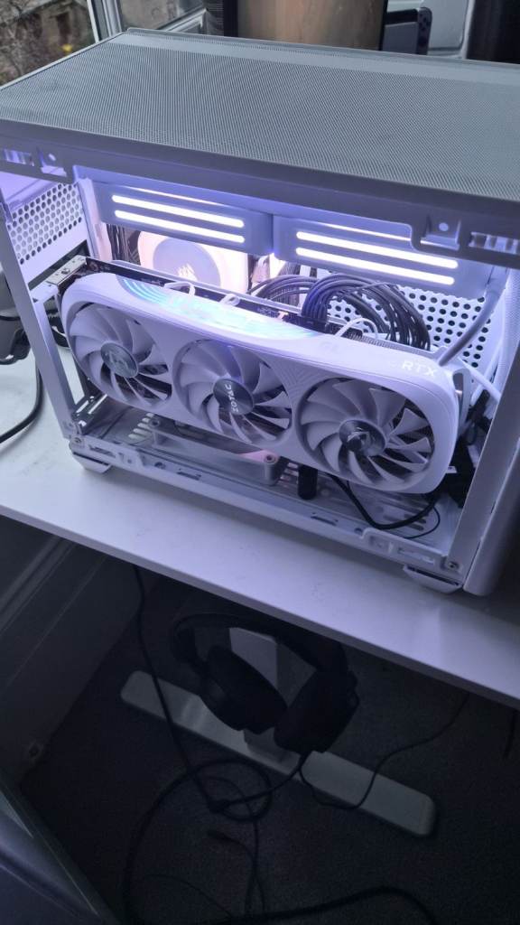 Custom Built Gaming PC rtx 4070 ti super ryzen 7 7800X3D