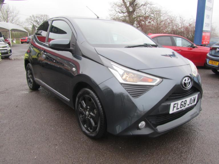 TOYOTA AYGO 1.0 VVT-i x-plore 2018