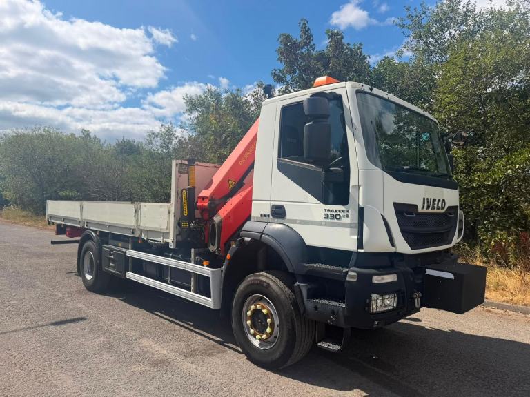 2015 IVECO 330 TRAKKER 4 X 4 (RX15 MGZ) **CHOICE OF 2**