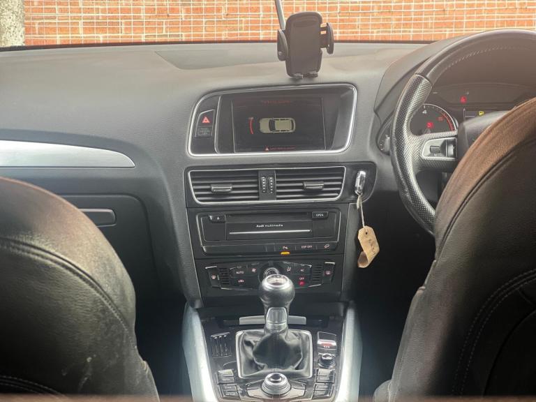 2009 Audi Q5 2.0 TDI Quattro S Line 5dr [Start Stop] ESTATE DIESEL Manual