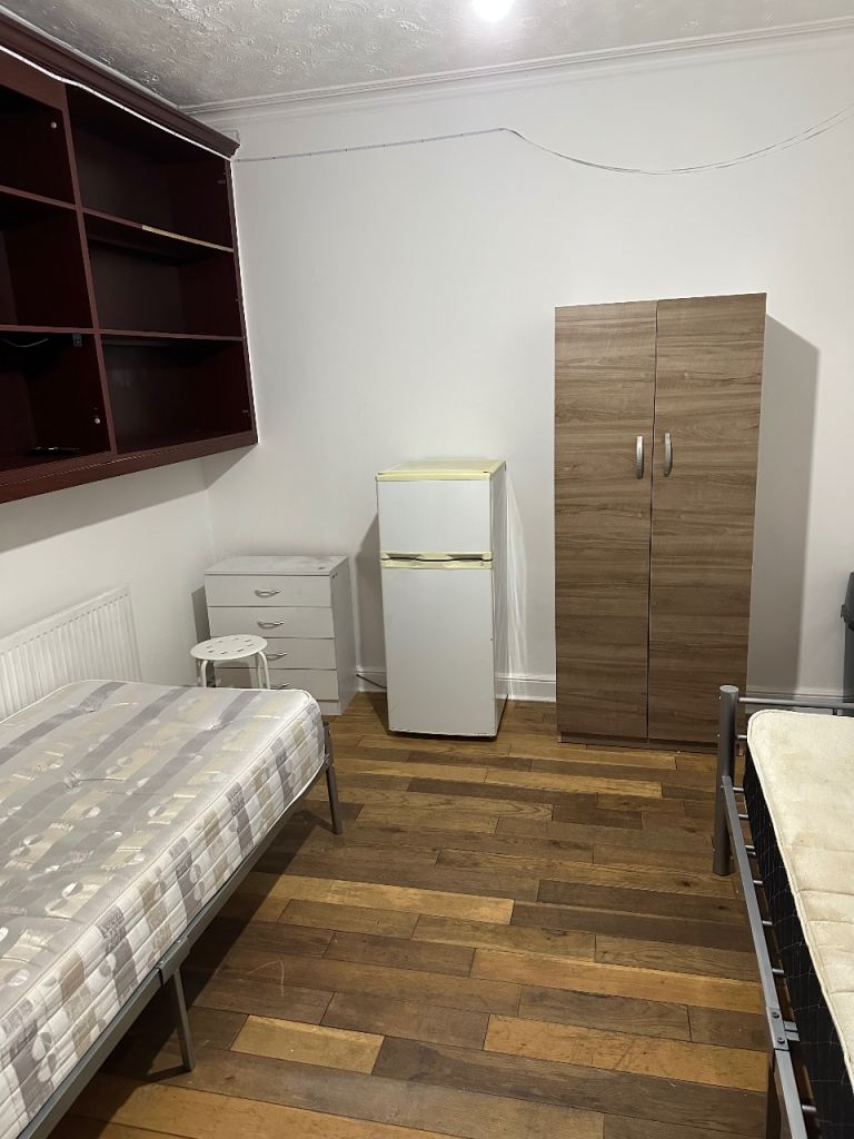 Double Room for rent 🟢🟢🟢