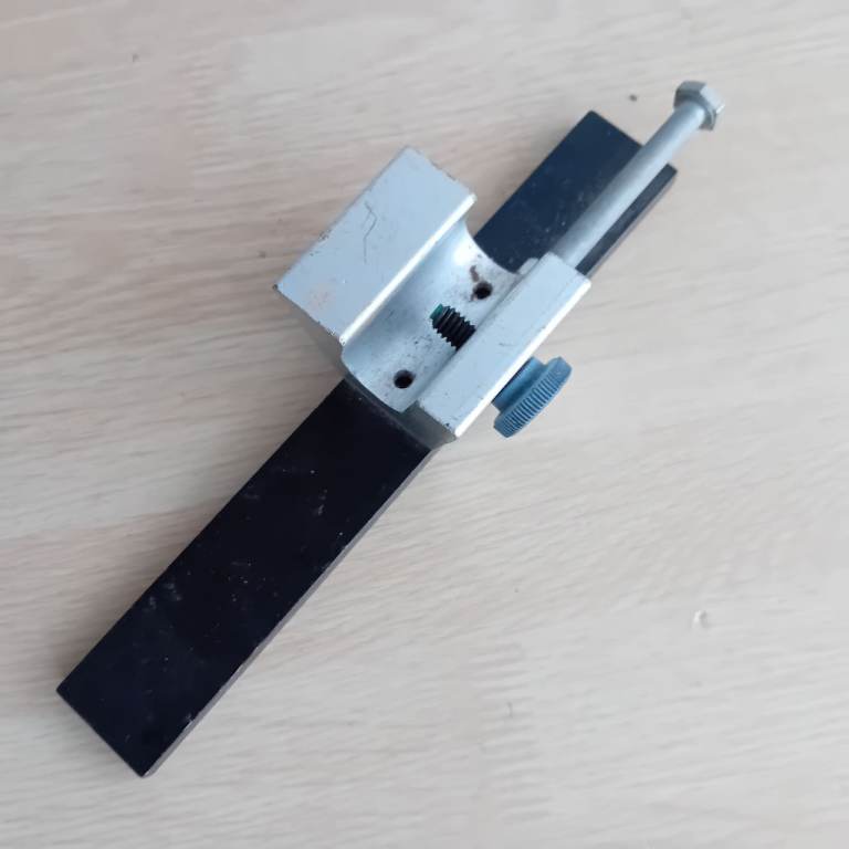 MODEL CH 60 C&H QUICK DETACHABLE MEASUREING STOPS ELIMINATES MARKING MATS