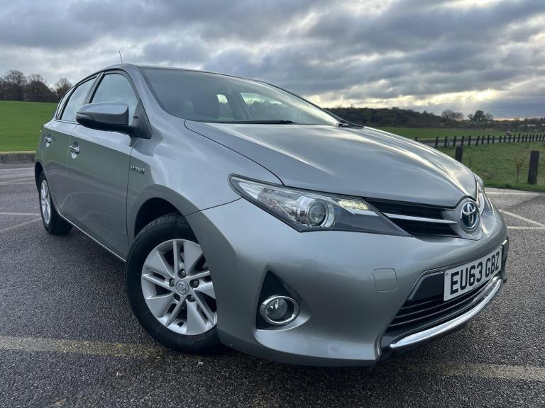 2013 Toyota Auris 1.8 VVT-h Icon CVT Euro 5 (s/s) 5dr HATCHBACK Petrol/Electric Hybrid Automatic