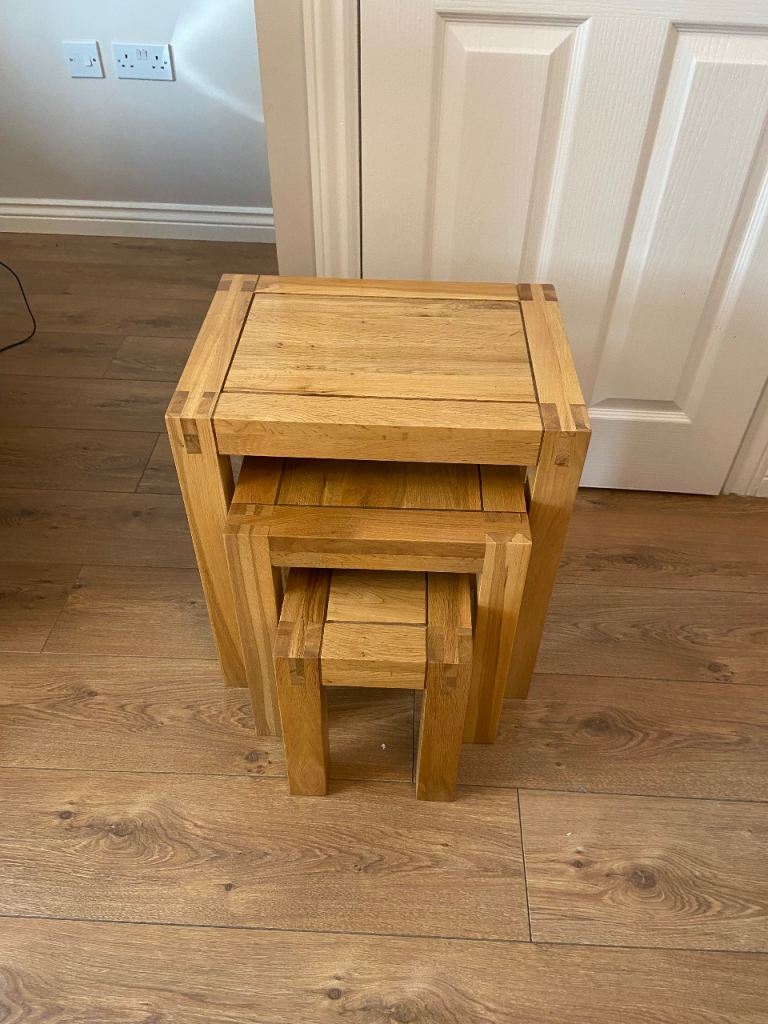 Solid oak nest of tables (oak furniture land)