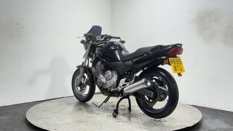 Yamaha XJ6 XJ600 1997 23K RUNNING PROJECT BIKE SPARES OR REPAIR 600CC