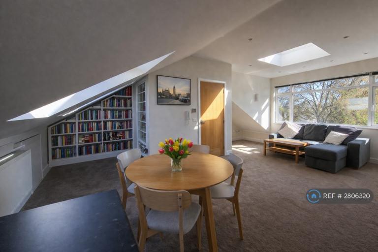 3 bedroom flat in Old London Road, Kingston Upon Thames, KT2 (3 bed) (#2806320)