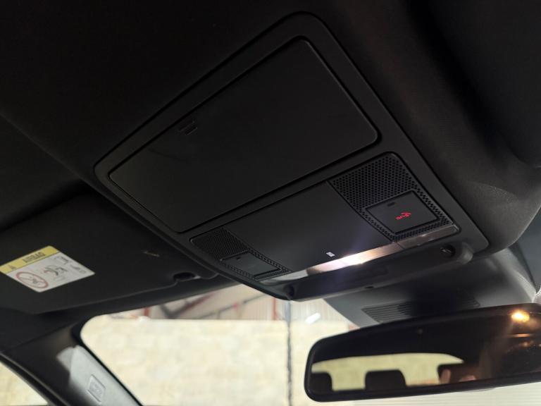 2017 Land Rover Range Rover Evoque 2.0 TD4 HSE Dynamic SUV 5dr Diesel Auto 4WD