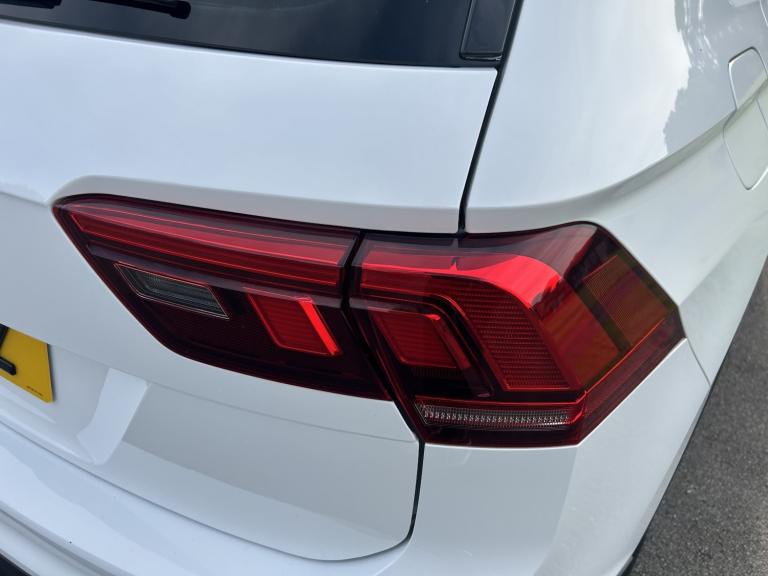 VOLKSWAGEN TIGUAN 1.5 TSI EVO SE Navigation 2019