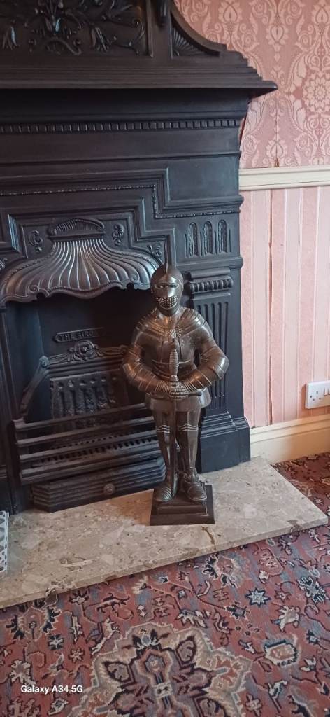 Victorian cast iron companion set 