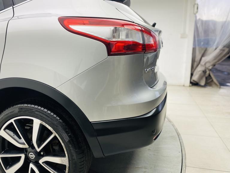 NISSAN QASHQAI 1.6 dCi Tekna 2016