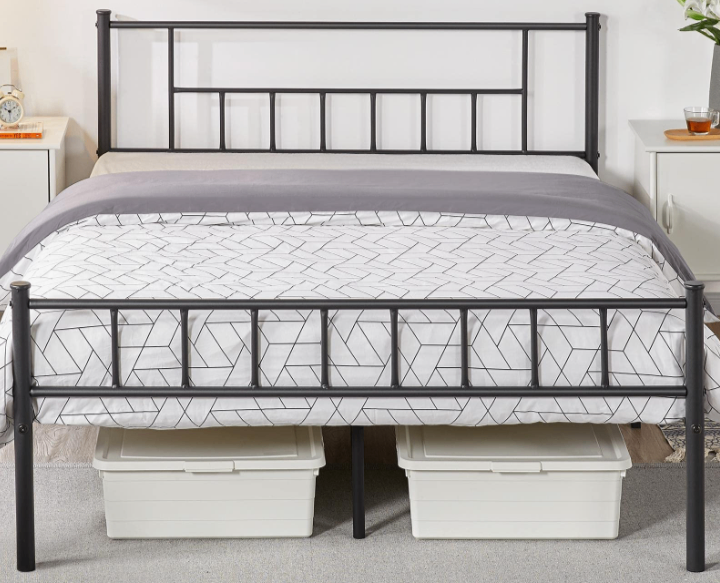Bed King Size 5 Ft & Mattress   