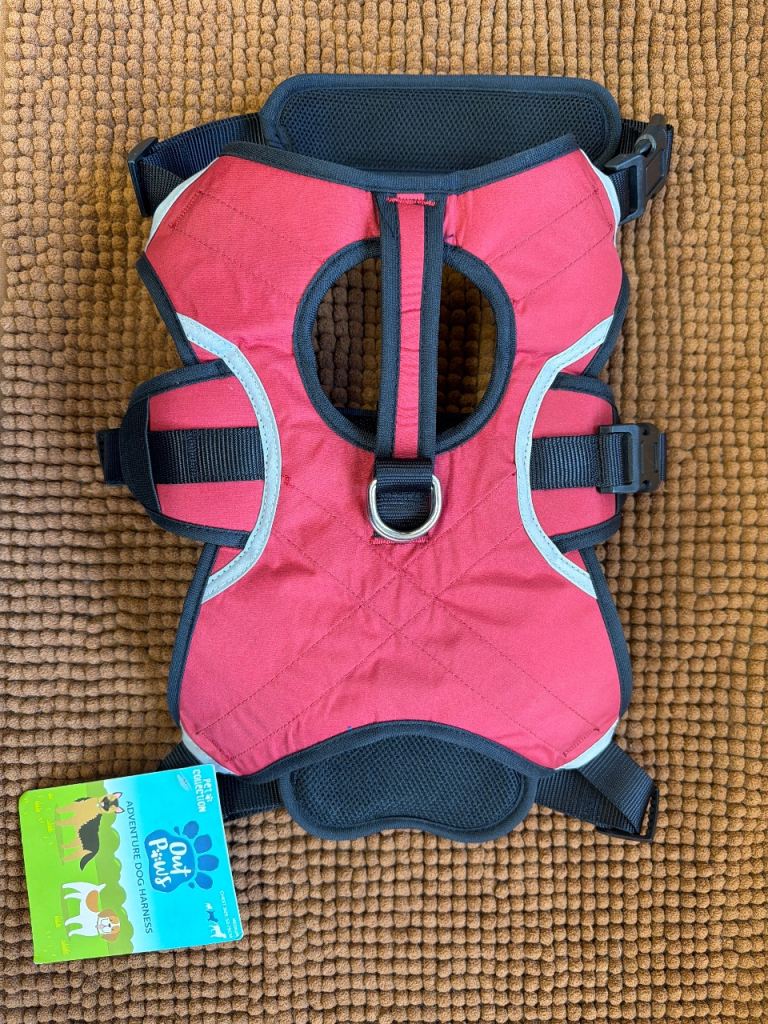 New with tags, size medium, dog harness. 