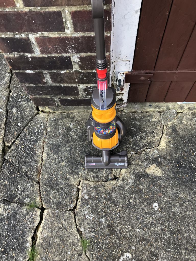  Kids Dyson vacuum cleaner