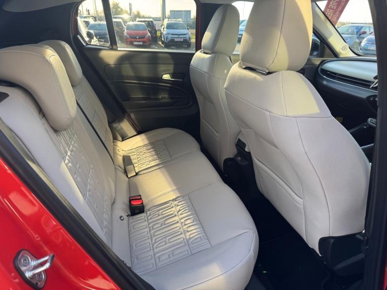 2025 Fiat 600 115kW La Prima 54kWh 5dr Auto HATCHBACK ELECTRIC Automatic