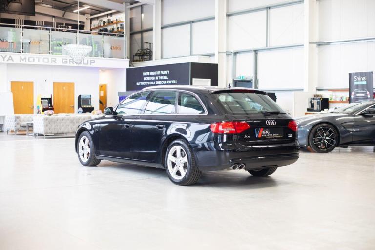 2015 Audi A4 2.0 TDI Ultra 163 SE Technik 5dr ESTATE DIESEL Manual