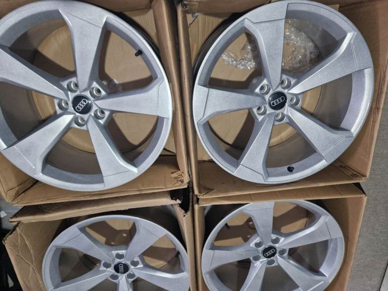 Genuine 20" Audi S4 S5 S6 etc. Rotor BBS 5x112 Alloy Wheels 8W0601025CF