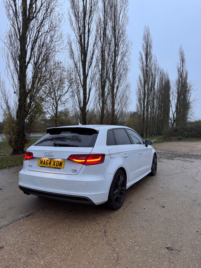 Audi, A3, Hatchback, 2014, Manual, 1395 (cc), 5 doors