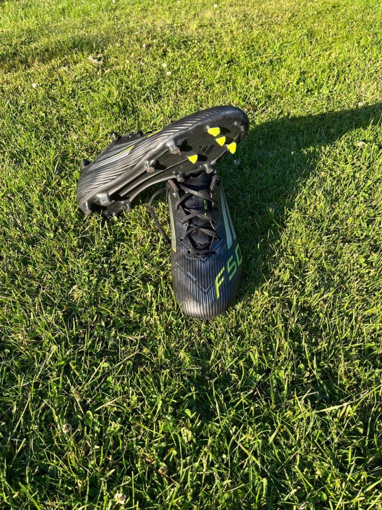 Adidas F50 Black Football Boots Size 10
