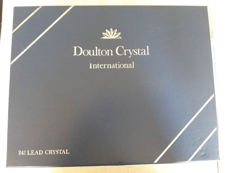 ROYAL DOULTON CRYSTAL 12 Glasses (in original box)