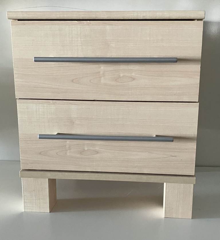 2 Drawer Bedside Cabinet