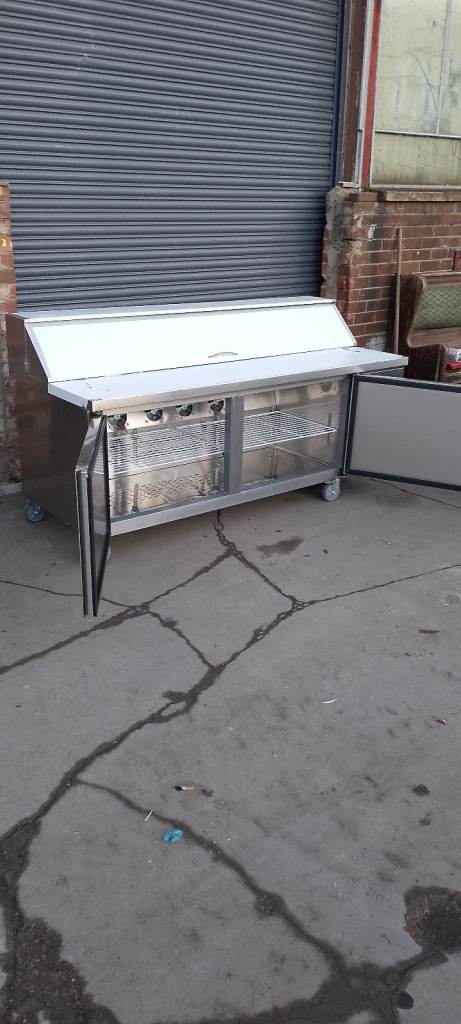 Pizza fridge/topping salad fridge refrigerated/pizza counter 10 pans 200x80cm