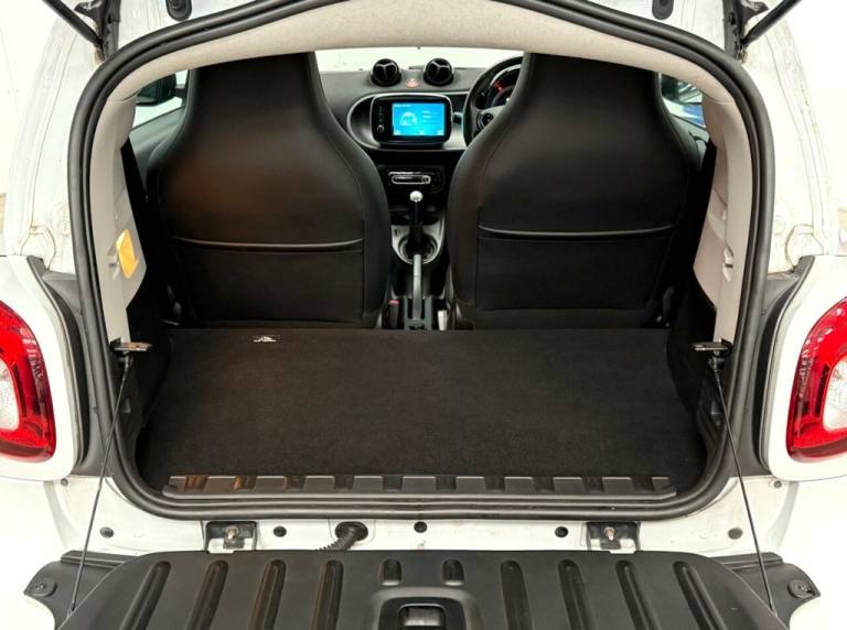 2016 16 SMART FORTWO 1.0 EDITION WHITE COUPE 2DR PETROL MANUAL EURO 6 (S/S) (71 