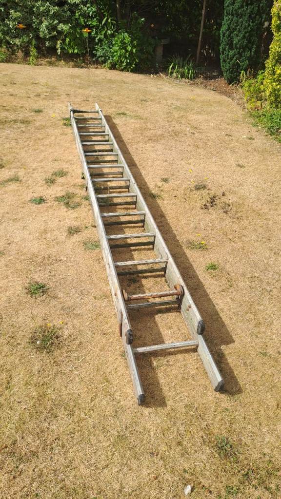 Super Quality Industrial Ladder Double 12 Painters Roofers DIY Used but all Good