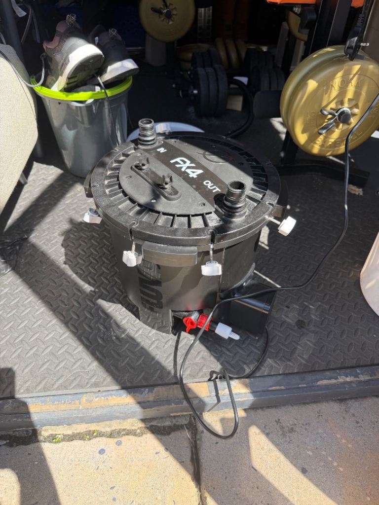 Fluval FX4 External Filter for Aquarium – Good Condition