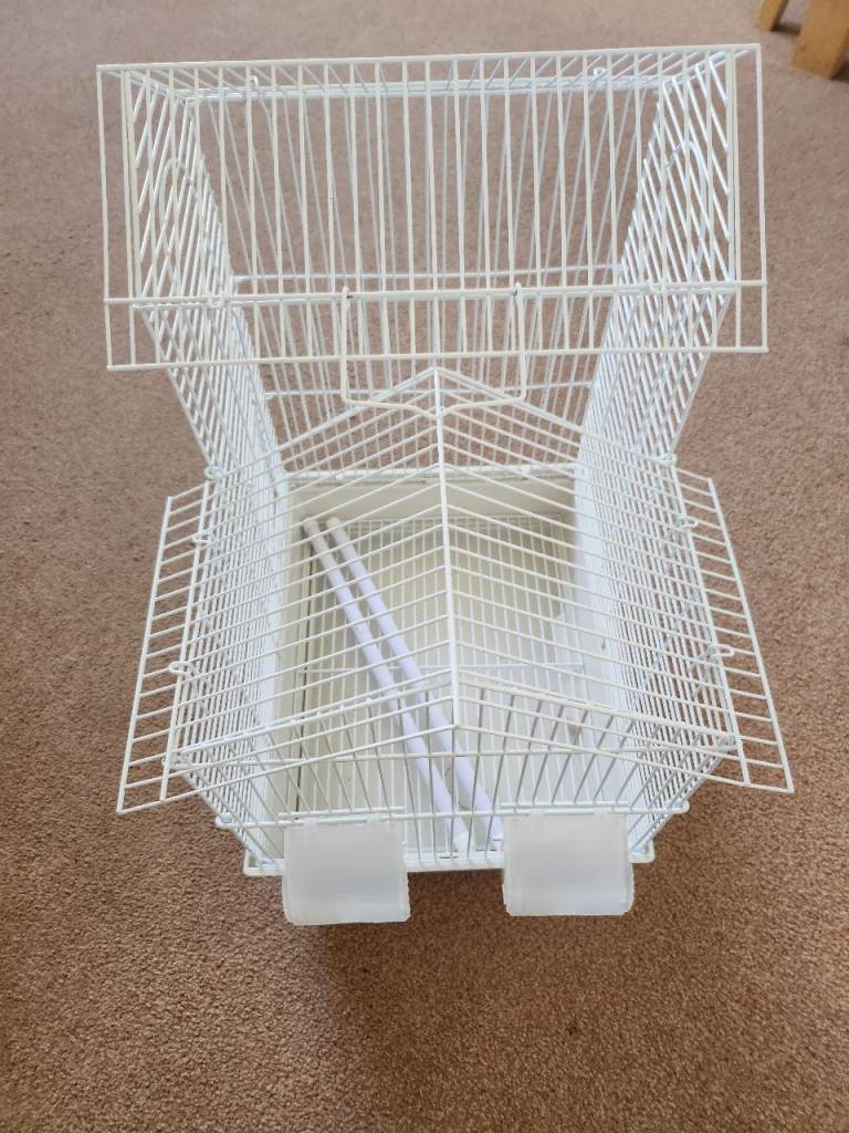 Small bird cage