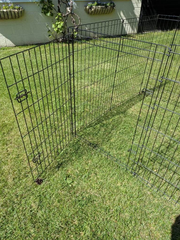 Outdoor pet run