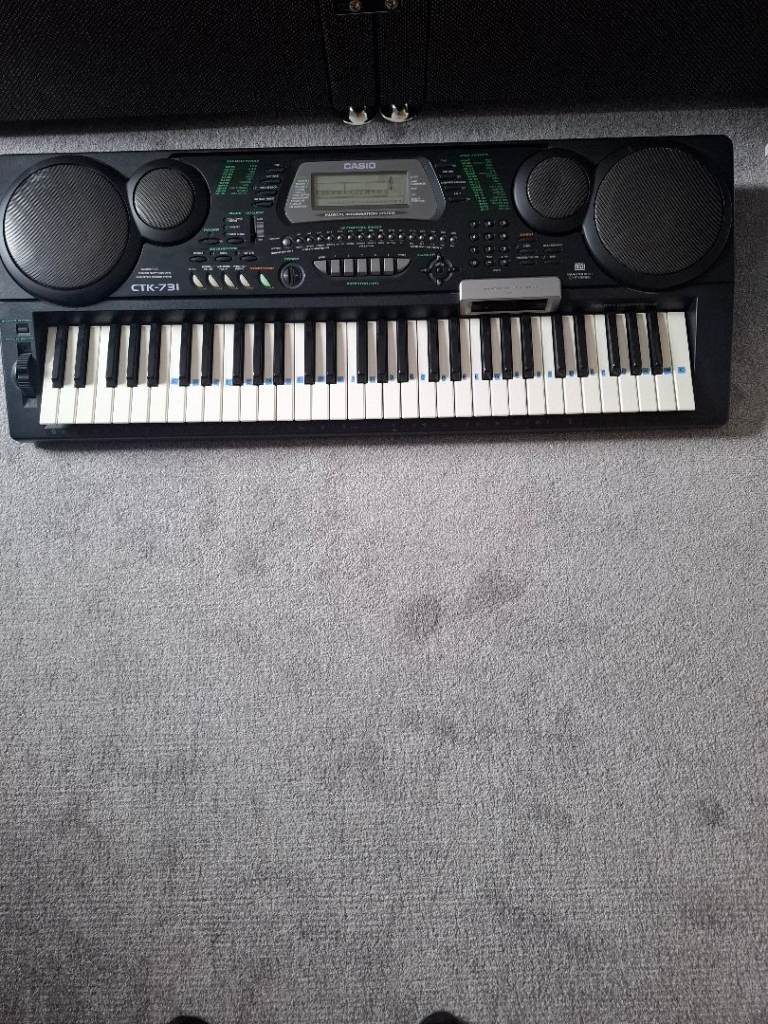 Casio CTK-731 Electronic Keyboard – Good Condition