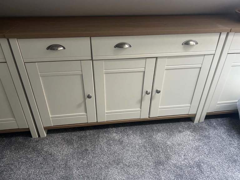 Cream Sideboard with Wooden Top and Drawers – Good Condition