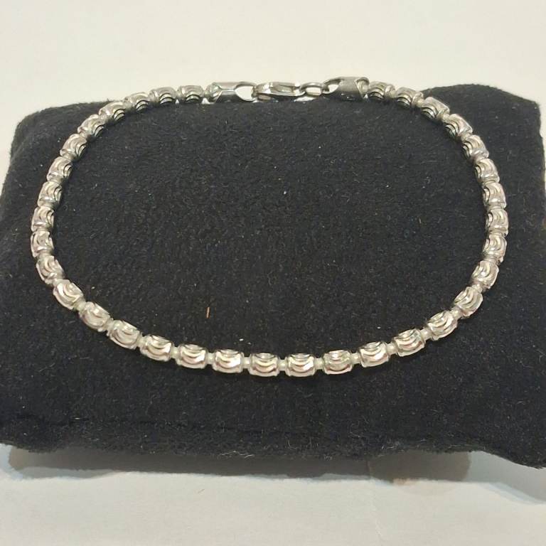 Solid Sterling Silver Bracelet Stamp 925 Italy Weight-4,90 Grams Length-19 Centimeters