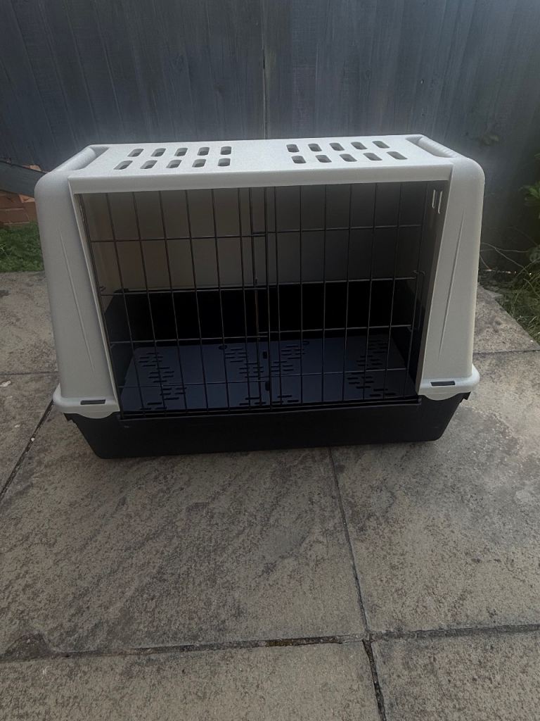 Ferplast Dog Carrier for Car Dog Transport Box brand new