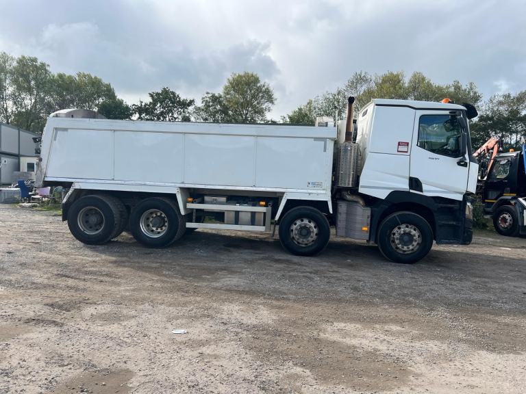 68 Renault C (C) 460 8x4 ALLOY TIPPER 