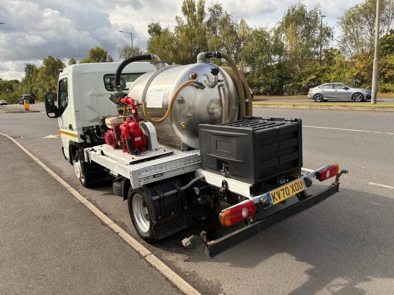 MITSUBISHI CANTER 3C13 MANUAL 3.5T TOILET EMPTIER /TANKER £23950+ VAT