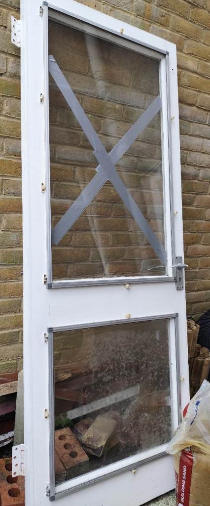 FREE external door: 76 x 198cm