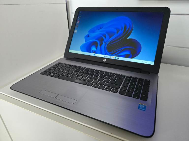 HP Pavilion 250 Series Laptop - Intel i3, 8GB RAM, 120GB SSD