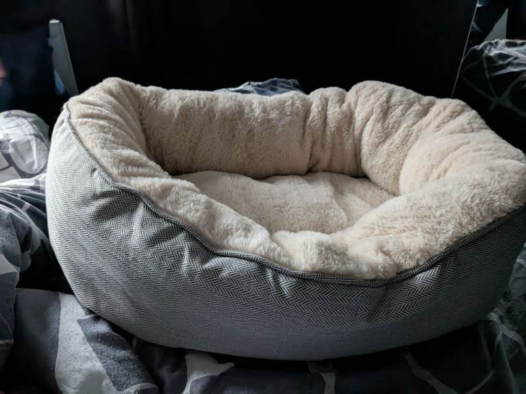 Dog bed
