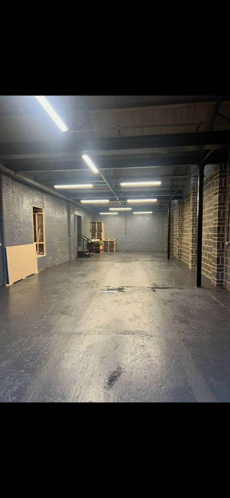 UNIT 5 - 2,200 SQFT LIGHT INDUSTRIAL UNIT - BROADFIELD INDUSTRIAL ESTATE, HEYWOOD, OL10 3AJ