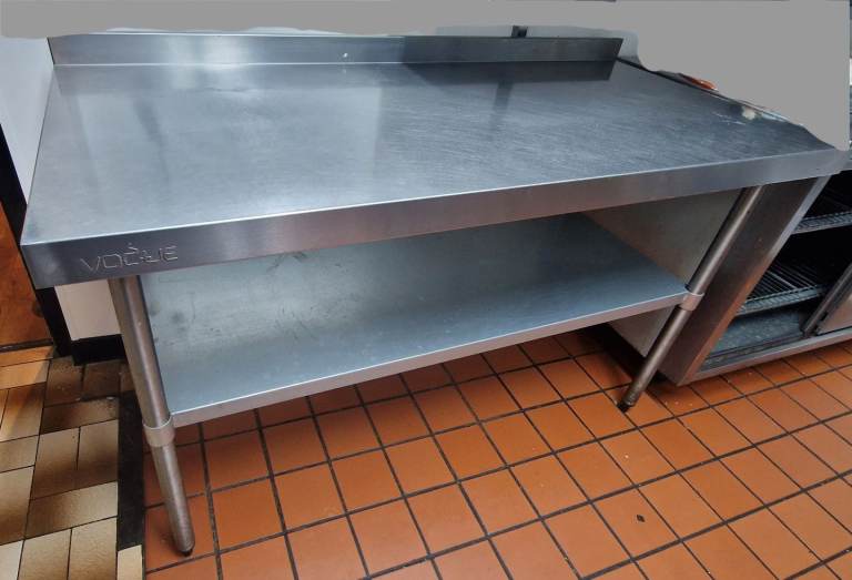 Vogue stainless steel prep table