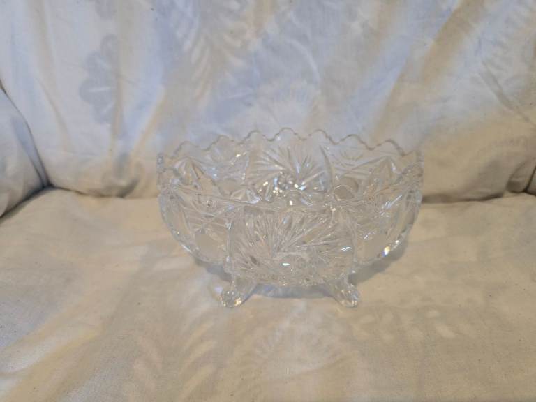 Vintage crystal boat bowl 