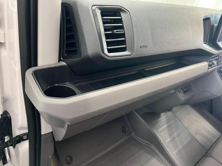 2024 Volkswagen Crafter 2.0 TDI 140PS Commerce High Roof Van PANEL VAN DIESEL Manual