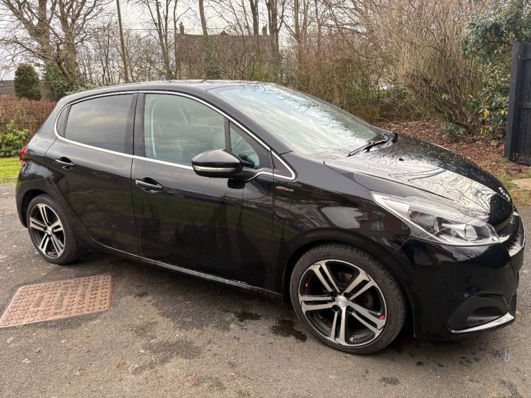 Peugeot, 208, GT-line, Hatchback, 2018, Manual, 1560 (cc), 5 doors
